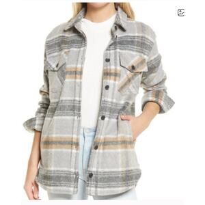 THREAD & SUPPLY -grey plaid shacket -size small